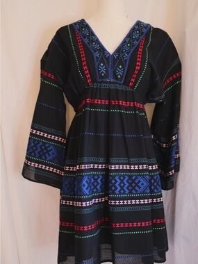 Joie Anthropologie Embroidered Boho Peasant Dress Small Black Bell Sleeve